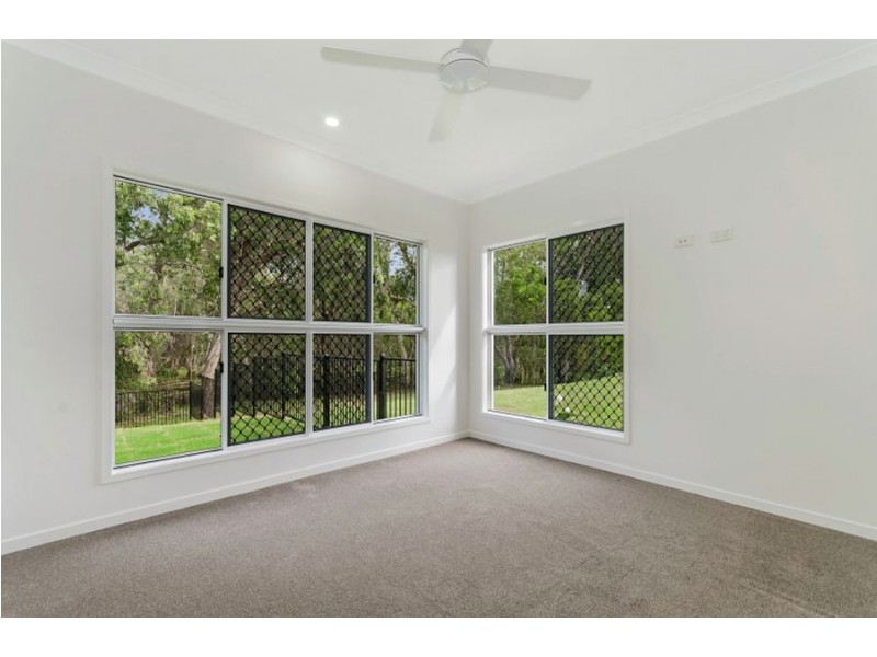 3 Seaspray Court, Bushland Beach QLD 4818