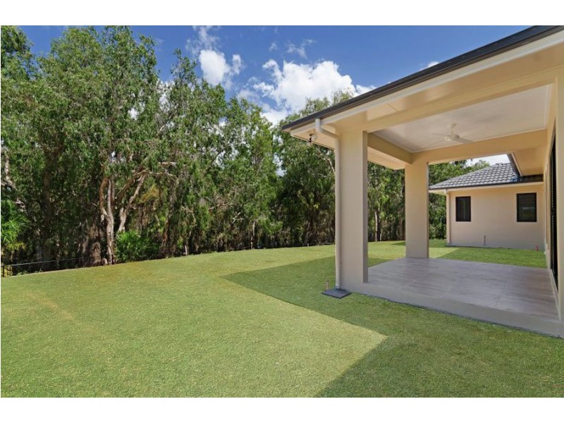 38 Dune Parade, Bushland Beach QLD 4818