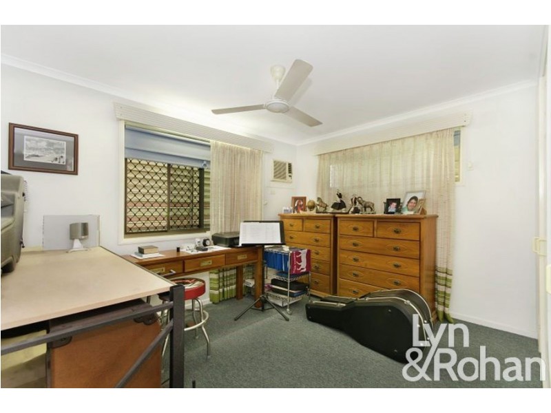 16 Mott Street, Heatley QLD 4814