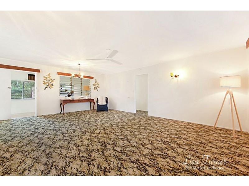 19 Barcelona Street, Kirwan QLD 4817