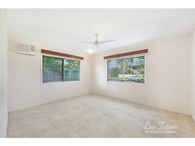 19 Barcelona Street, Kirwan QLD 4817