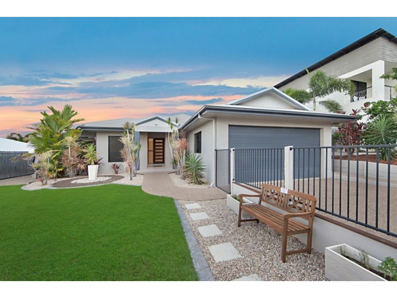 26 Kosciusko Way, Mount Louisa QLD 4814