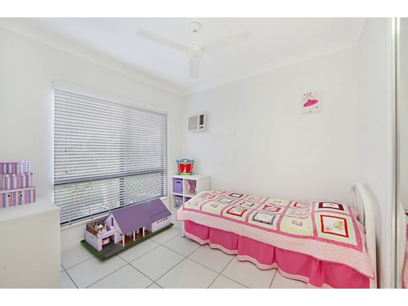 26 Kosciusko Way, Mount Louisa QLD 4814