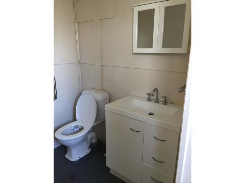 2/12 Humphrey Street, West End QLD 4810