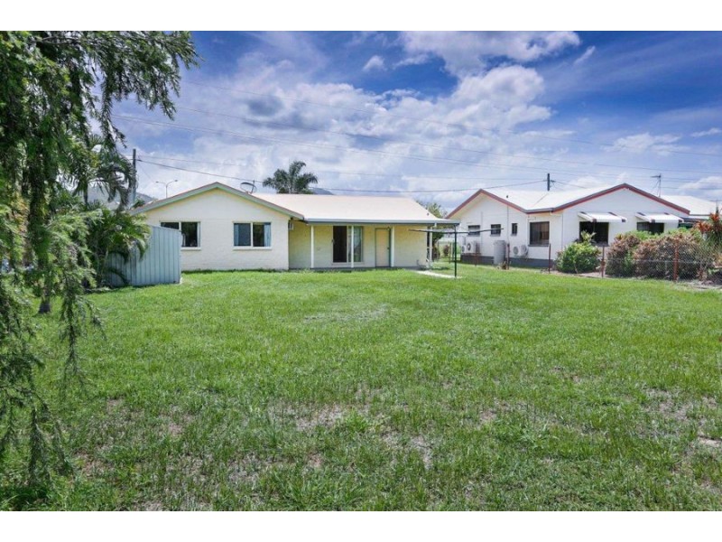 62 Forbes Street, Cluden QLD 4811