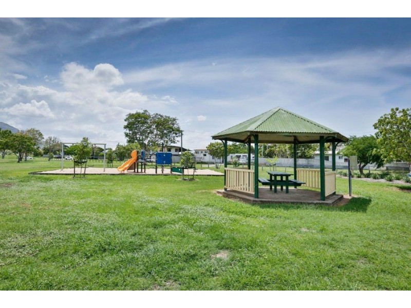 62 Forbes Street, Cluden QLD 4811