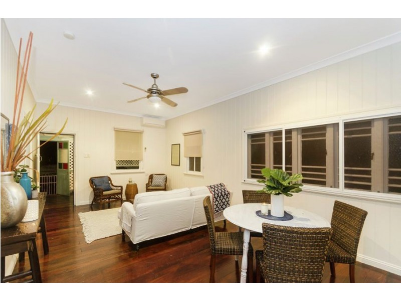 11 Ninth Avenue, Railway Estate QLD 4810