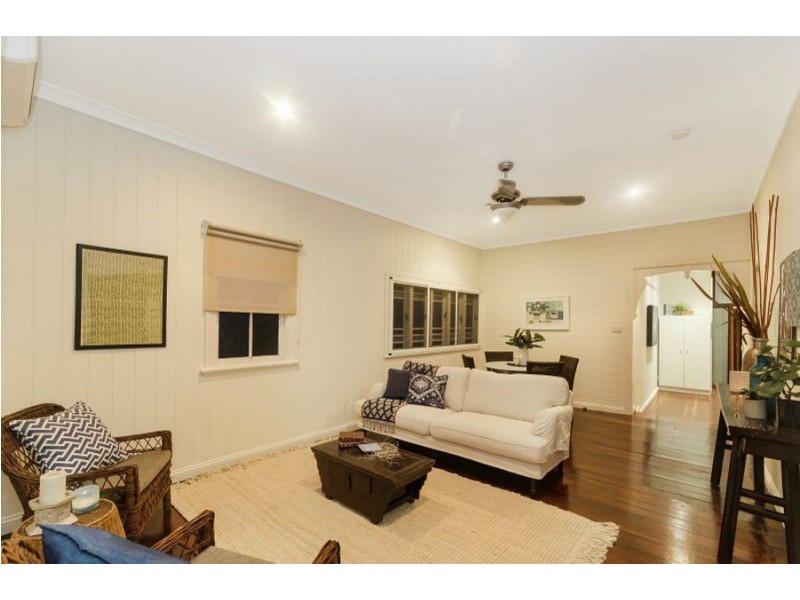 11 Ninth Avenue, Railway Estate QLD 4810