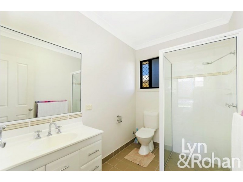 11 Keeper Court, Mount Louisa QLD 4814