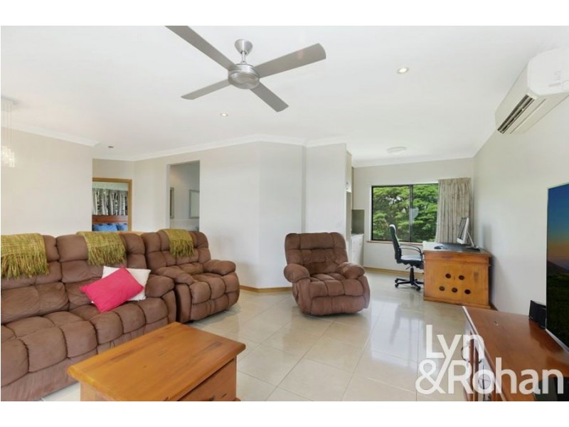 7 Wateredge Cove, Douglas QLD 4814