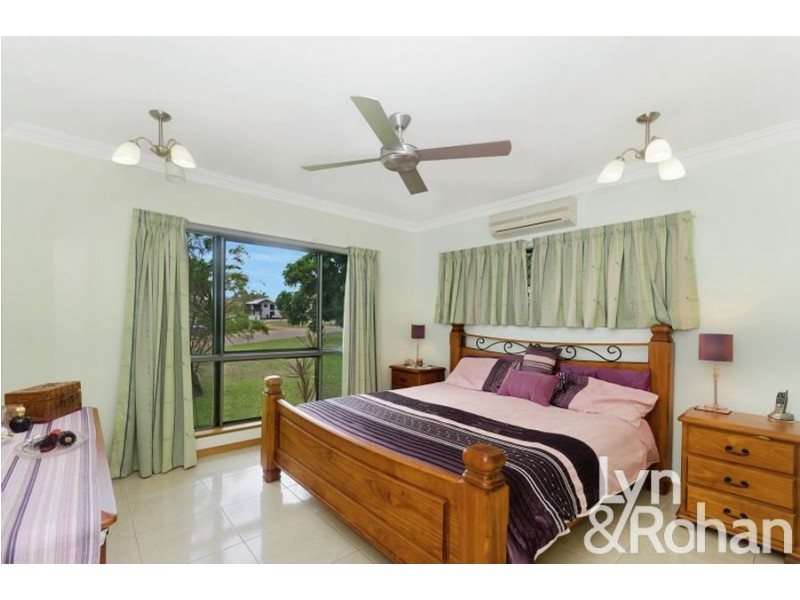 7 Wateredge Cove, Douglas QLD 4814