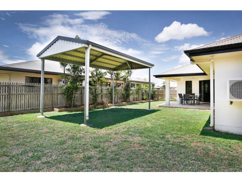 12 Beaconsfield Avenue, Kirwan QLD 4817