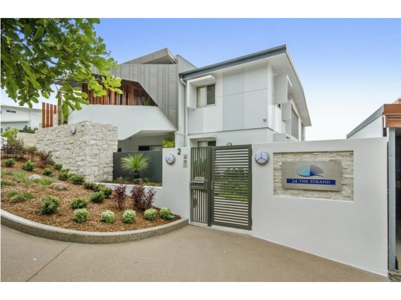 2/24 The Strand, North Ward QLD 4810