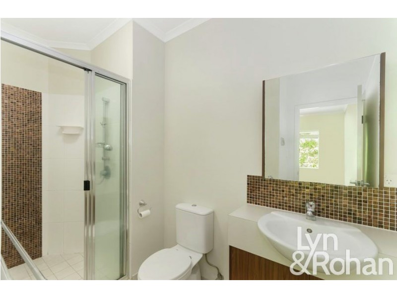 8/159 Riverside Boulevard, Douglas QLD 4814