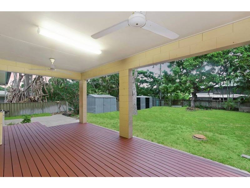 112 Miles Avenue, Kelso QLD 4815