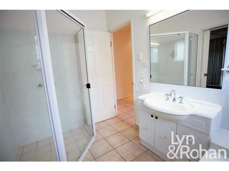 3 Sonata Place, Kirwan QLD 4817