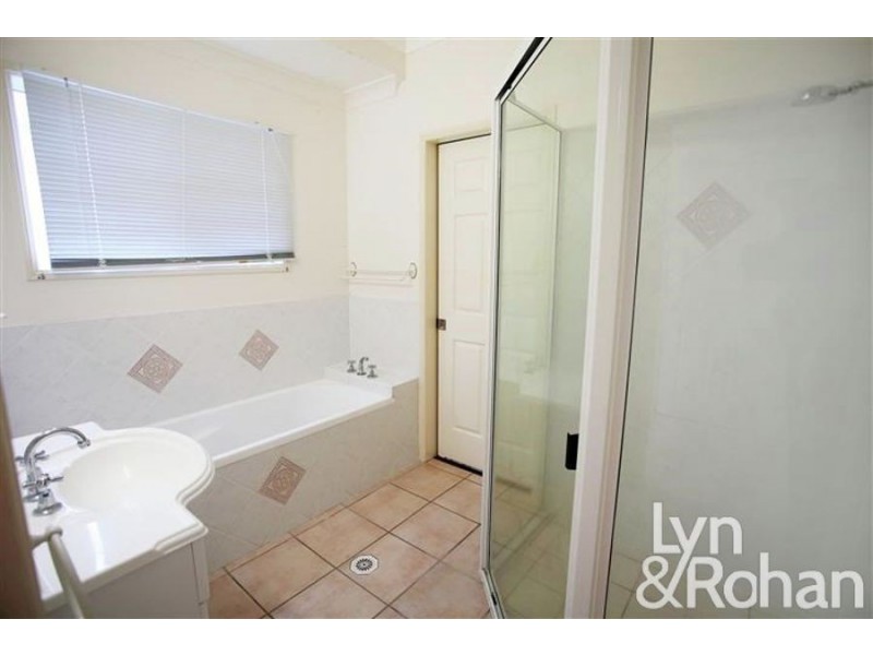 3 Sonata Place, Kirwan QLD 4817