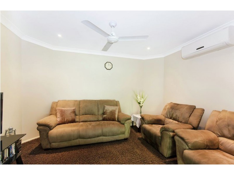 5 Currawinya Court, Bushland Beach QLD 4818