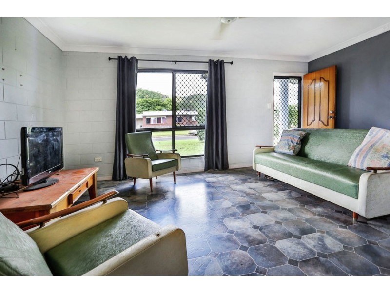 16 Gloucester Crescent, Wulguru QLD 4811