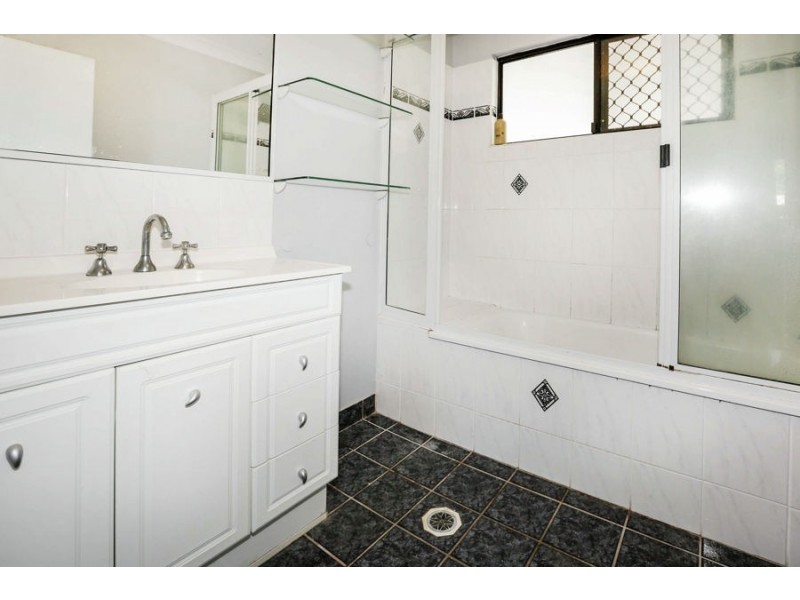 16 Gloucester Crescent, Wulguru QLD 4811