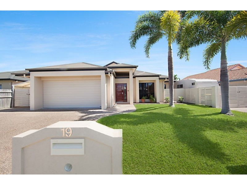 19 Bel Air Avenue, Kirwan QLD 4817