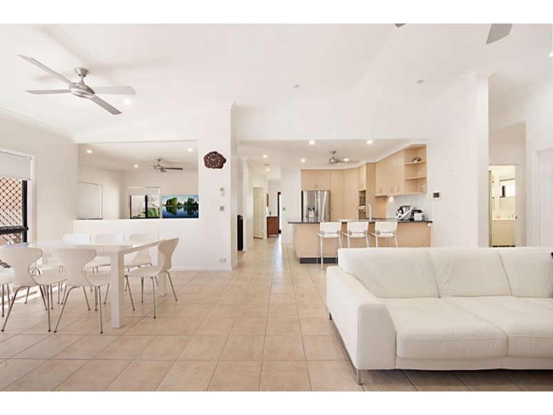 19 Bel Air Avenue, Kirwan QLD 4817