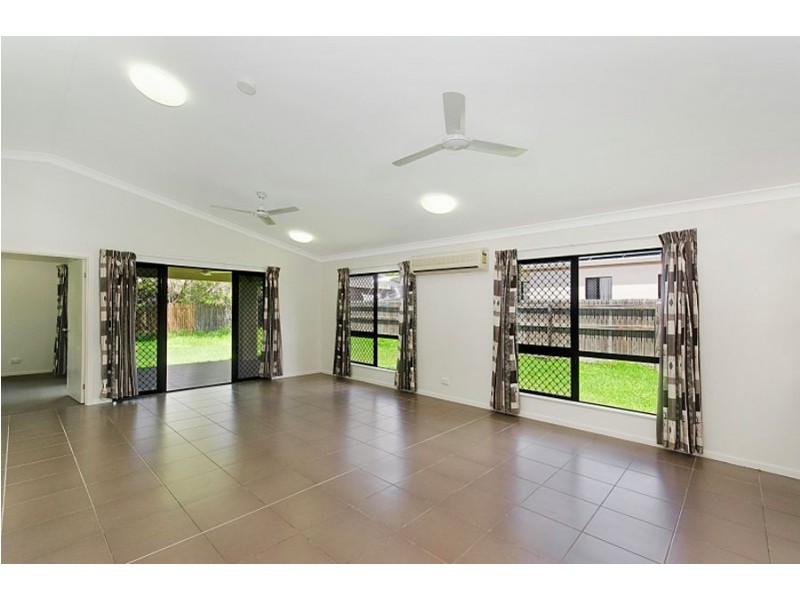 34 Mendi Drive, Bushland Beach QLD 4818