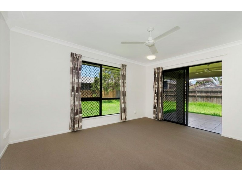 34 Mendi Drive, Bushland Beach QLD 4818