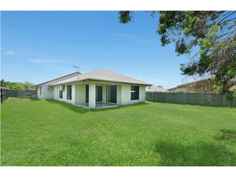 34 Mendi Drive, Bushland Beach QLD 4818