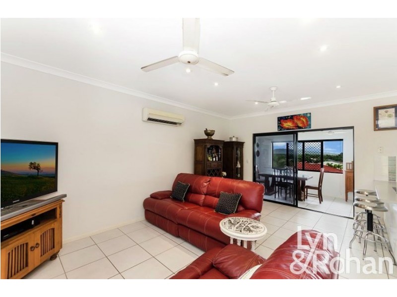 4 Kosciusko Way, Mount Louisa QLD 4814