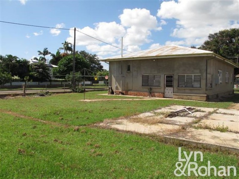 9 Derby Street, Pimlico QLD 4812