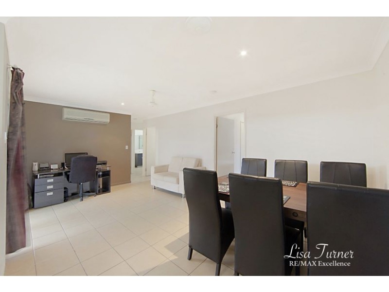 8 Wexford Crescent, Mount Low QLD 4818