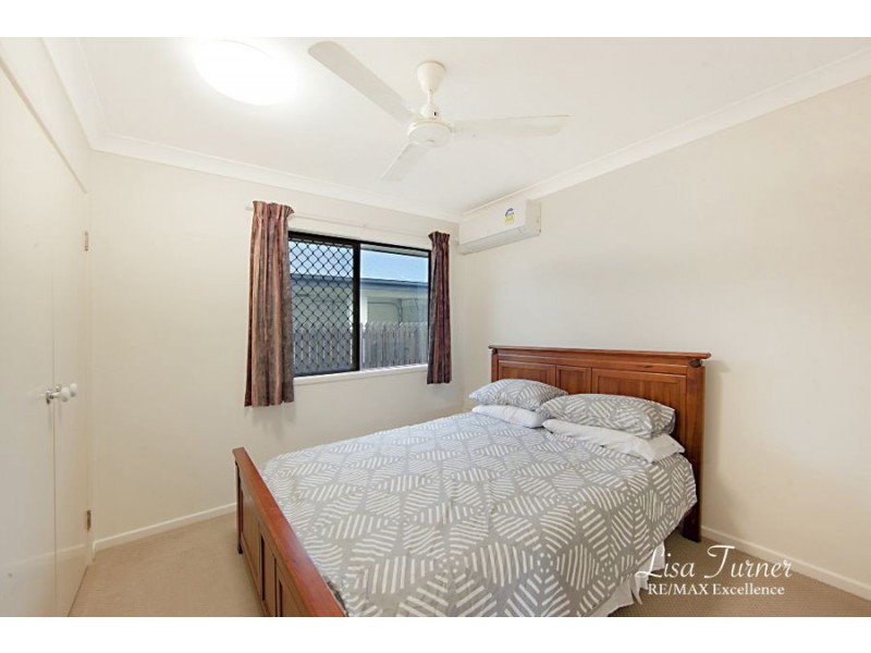 8 Wexford Crescent, Mount Low QLD 4818