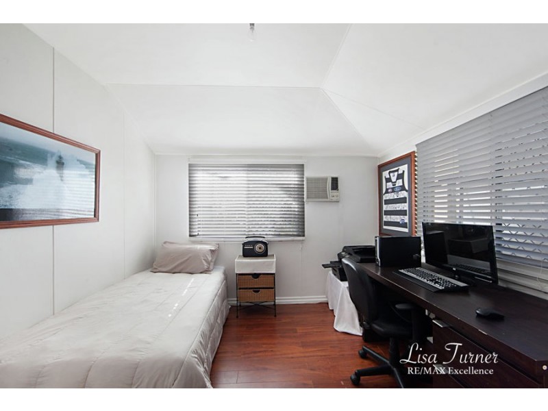 11 Summerfield Street, Hermit Park QLD 4812