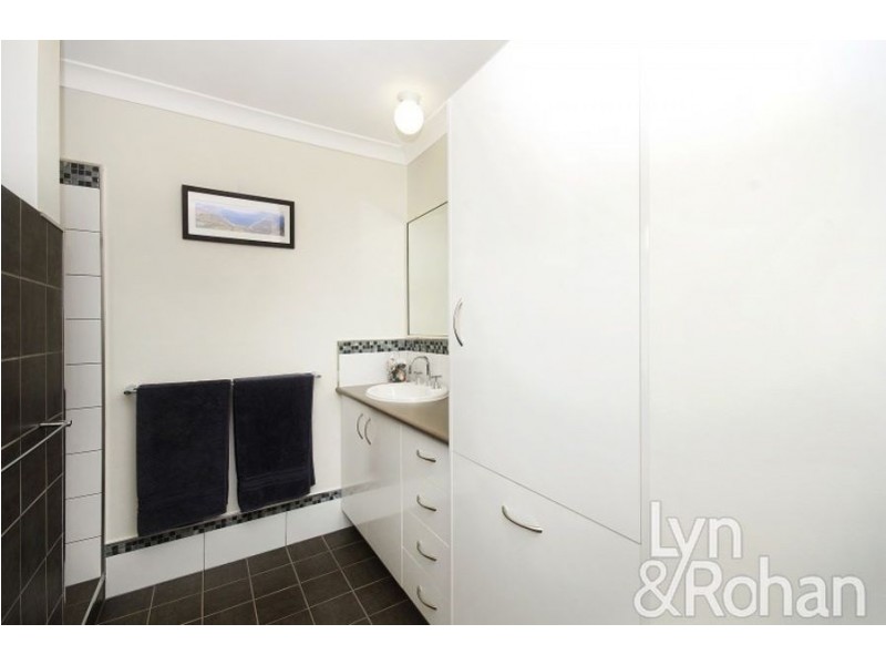 2/11-13 China Street, Mundingburra QLD 4812