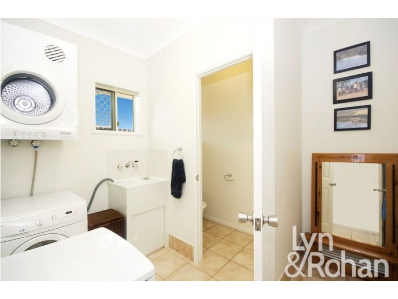 2/11-13 China Street, Mundingburra QLD 4812