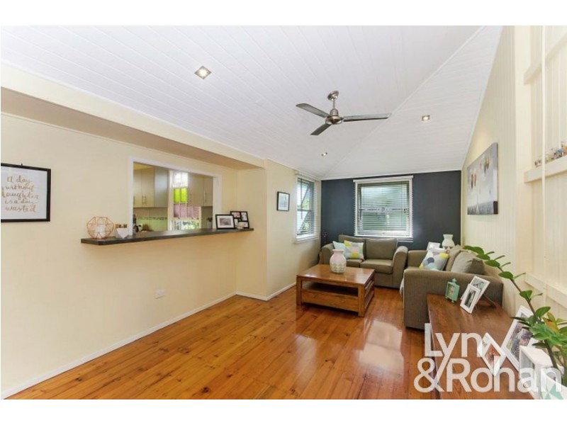 90 Ninth Avenue, Railway Estate QLD 4810