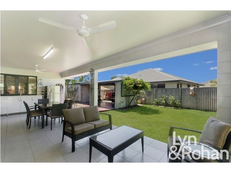 58 Rattray Street, Bushland Beach QLD 4818