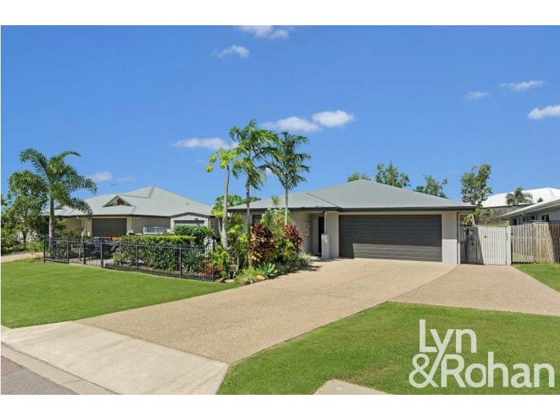 58 Rattray Street, Bushland Beach QLD 4818