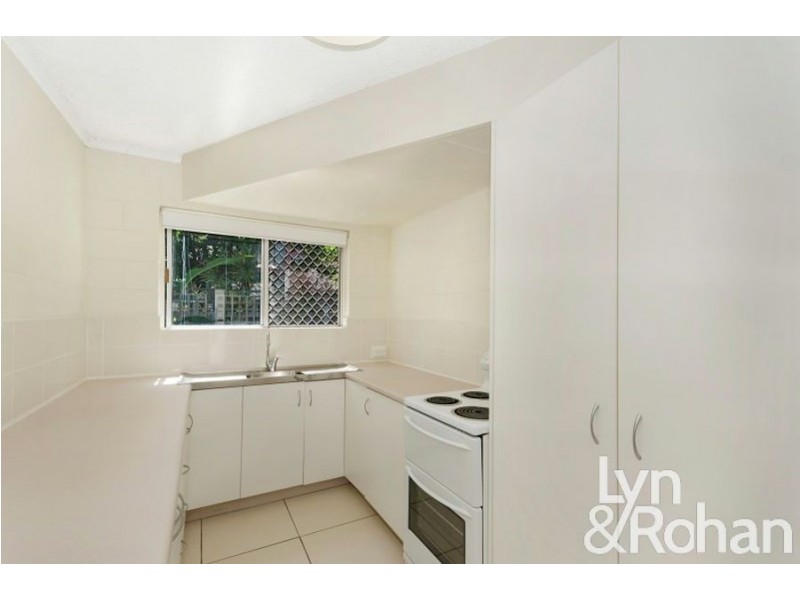 8/22 Stuart Street, North Ward QLD 4810