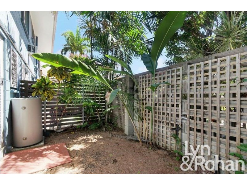 8/22 Stuart Street, North Ward QLD 4810