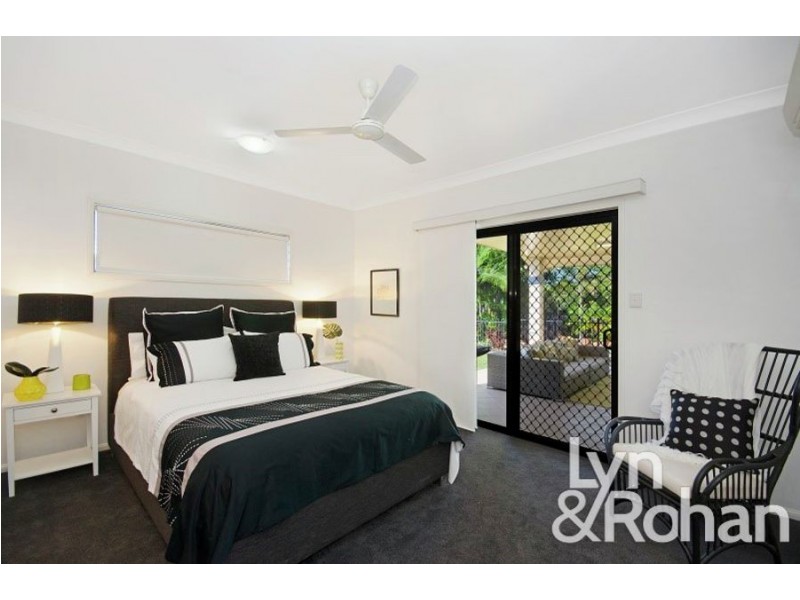 2 Hilton Way, Mount Louisa QLD 4814