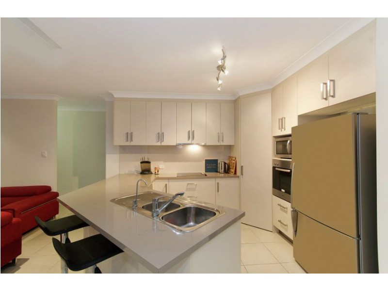 11 Dundabella Drive, Deeragun QLD 4818