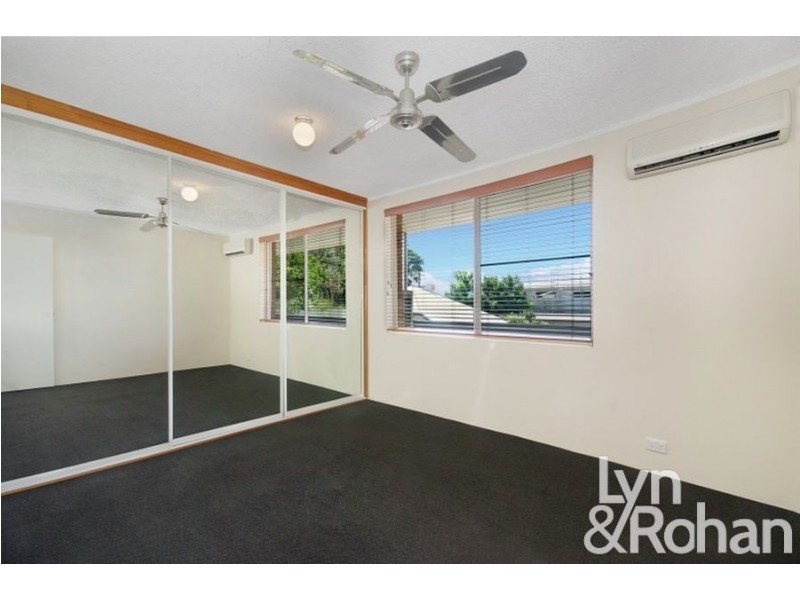 8/23 Gregory Street, North Ward QLD 4810