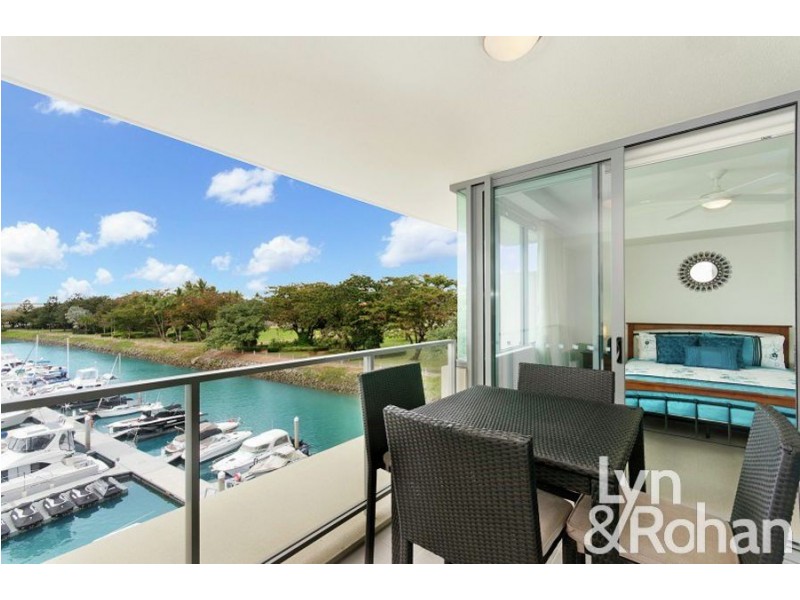 2409/6 Mariners Drive, Townsville City QLD 4810