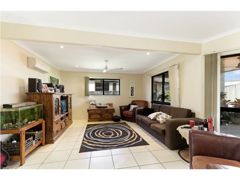 3 Anchorage Circuit, Bushland Beach QLD 4818