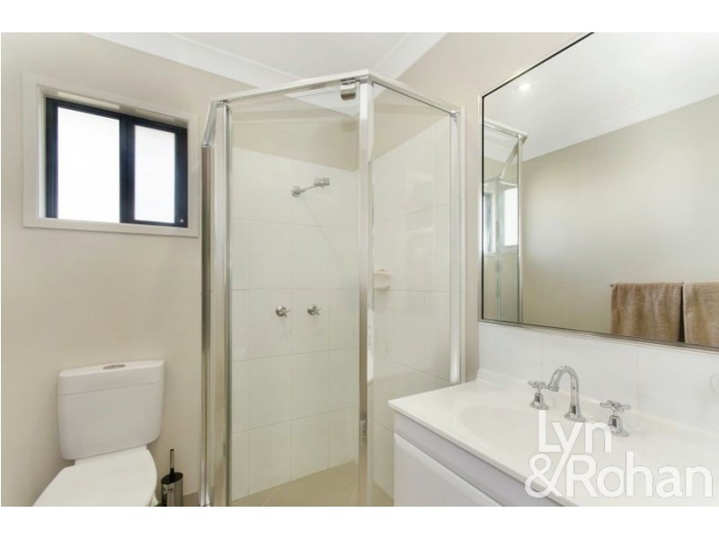 14 Malibu Parade, Mount Louisa QLD 4814