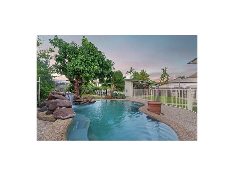 9 Leeds Street, Gulliver QLD 4812