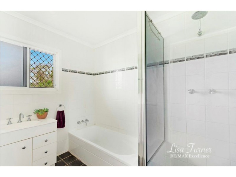 20 Sweet Street, Rosslea QLD 4812