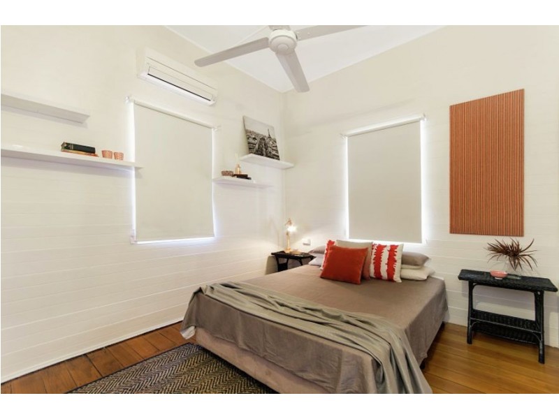 82 Tully Street, South Townsville QLD 4810